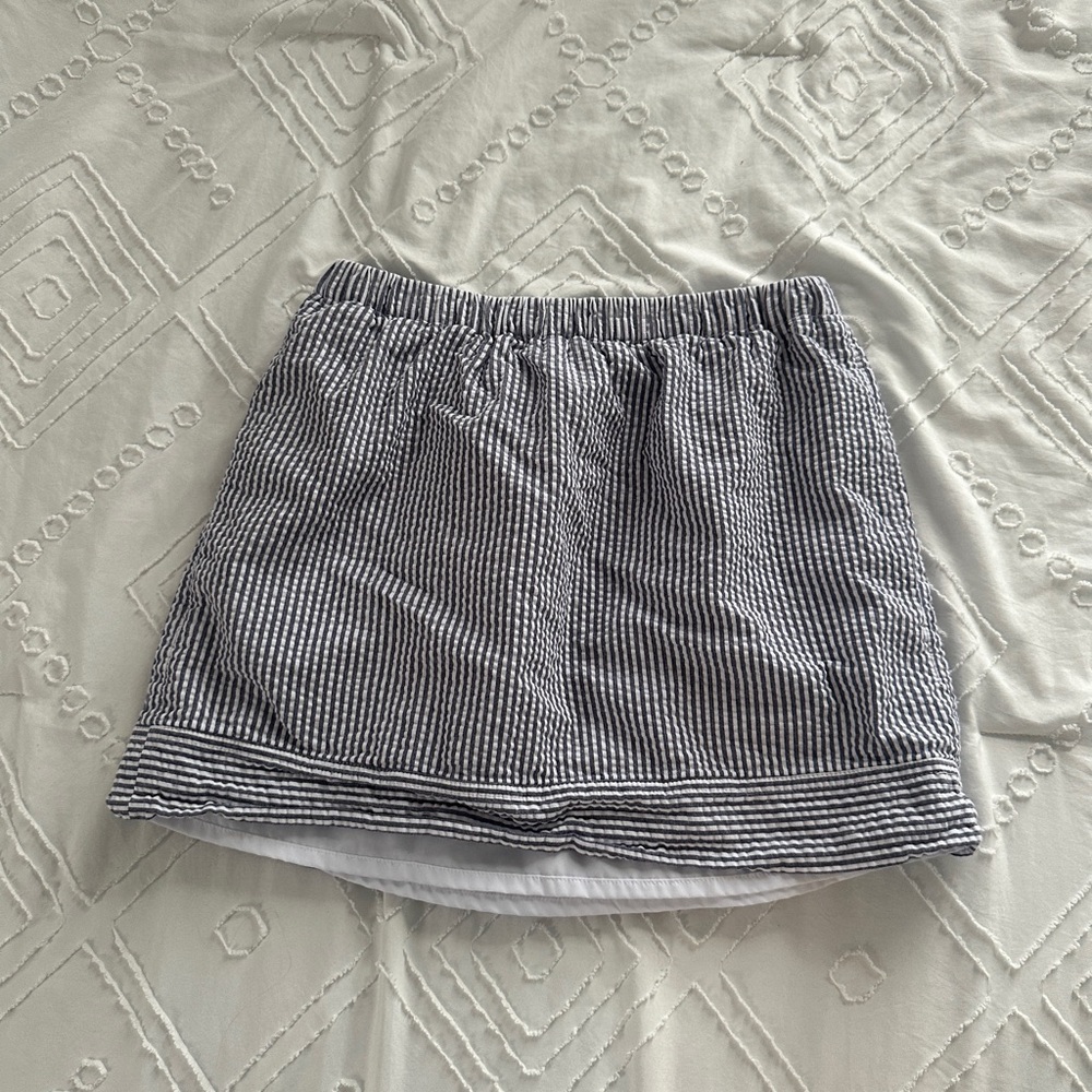 Chic Striped Mini Skirt